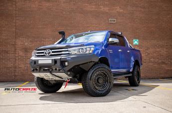 TOYOTA HILUX N80 4WD PANZER XD SATIN BLACK